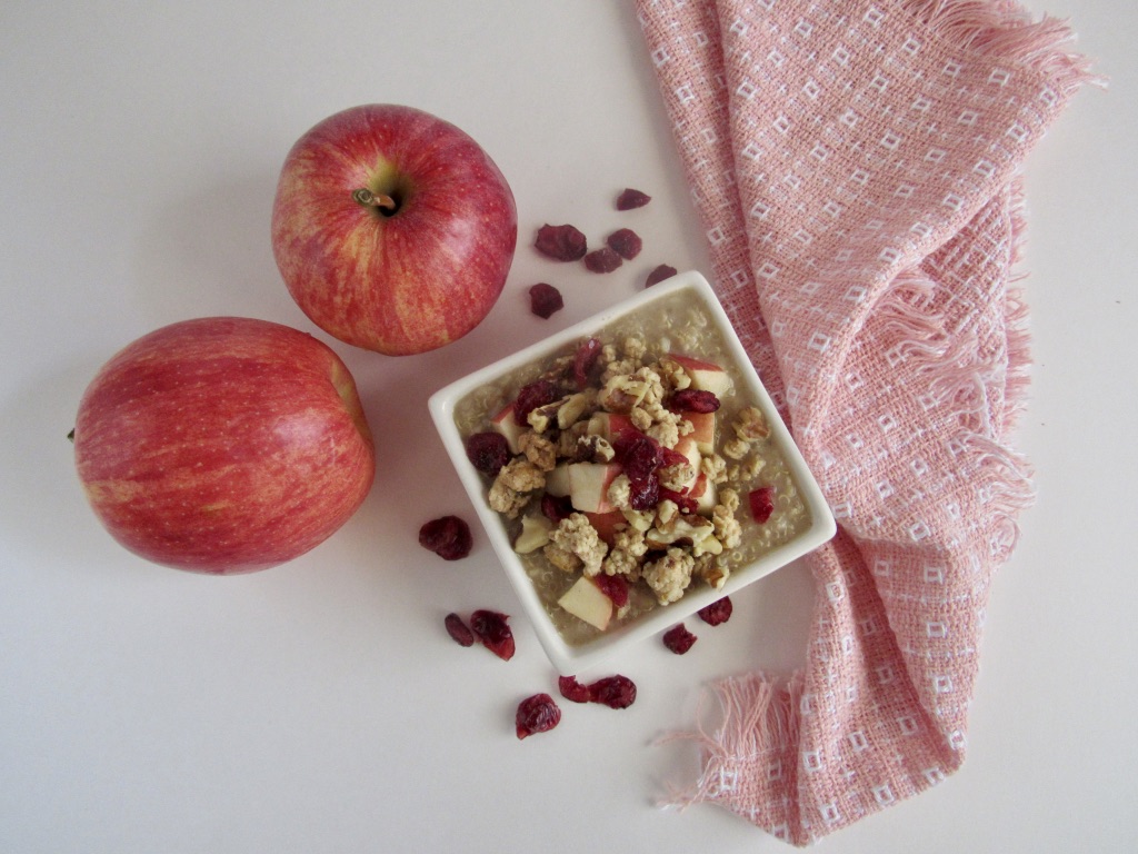 Quinoa, Oatmeal, & Fruit Parfait