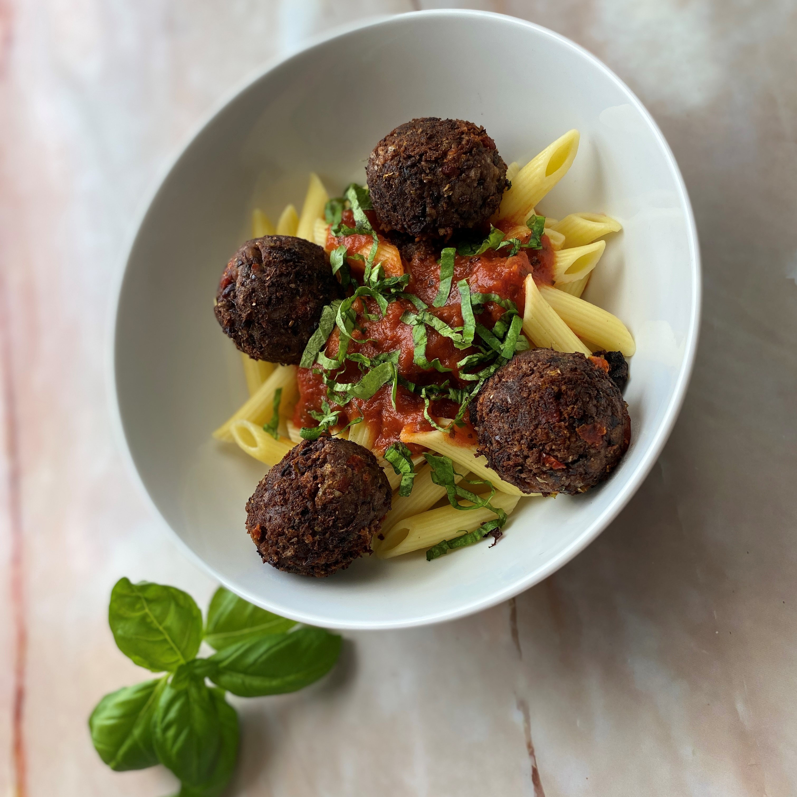 Black Bean & Sundried Tomato Pasta