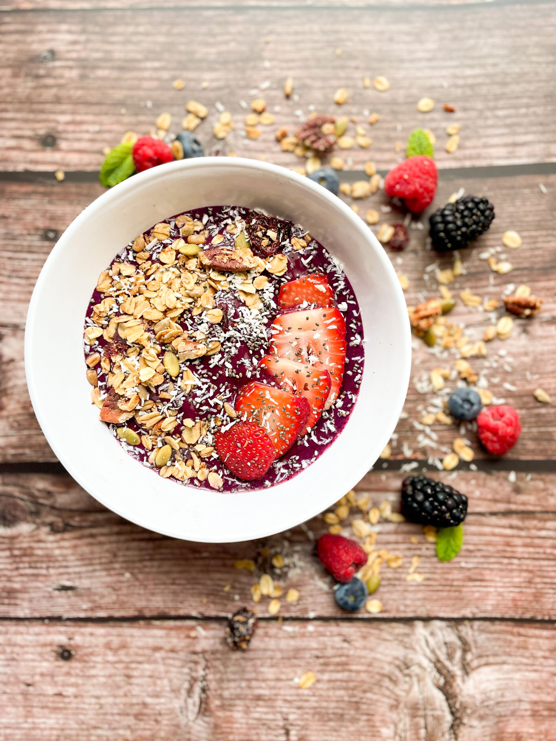 Very Berry Smoothie Bowl